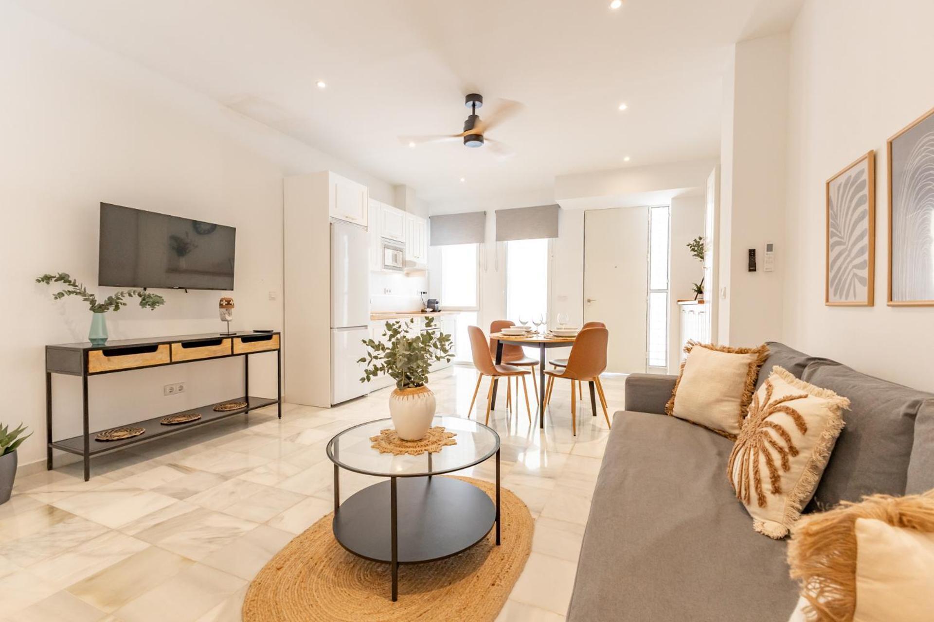 Isg Triana Estudio 3 *