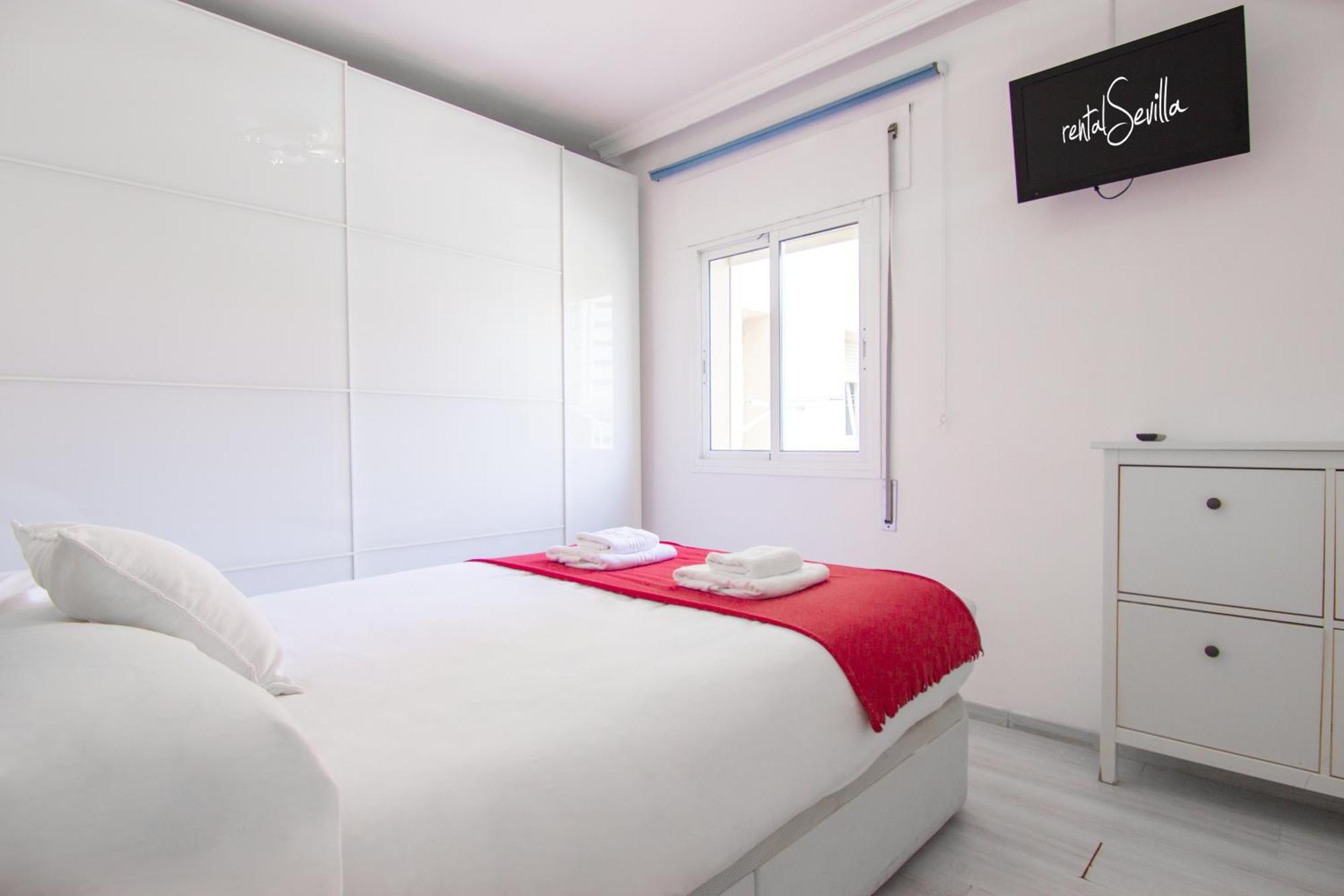 Apartment Rentalsevilla Lopez De Gomara Ii *