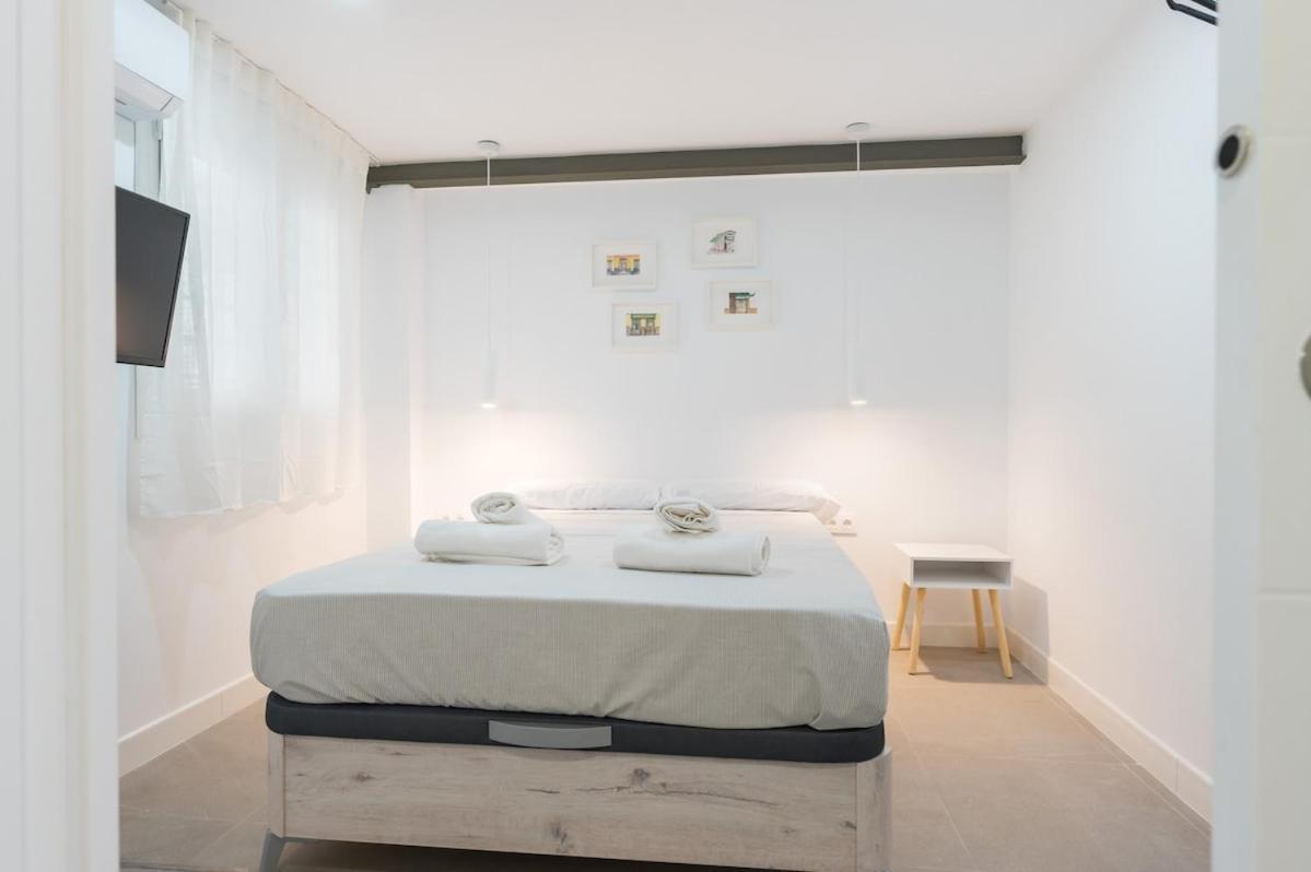 Buhaira Suites, Free Parking And Subway Apartment