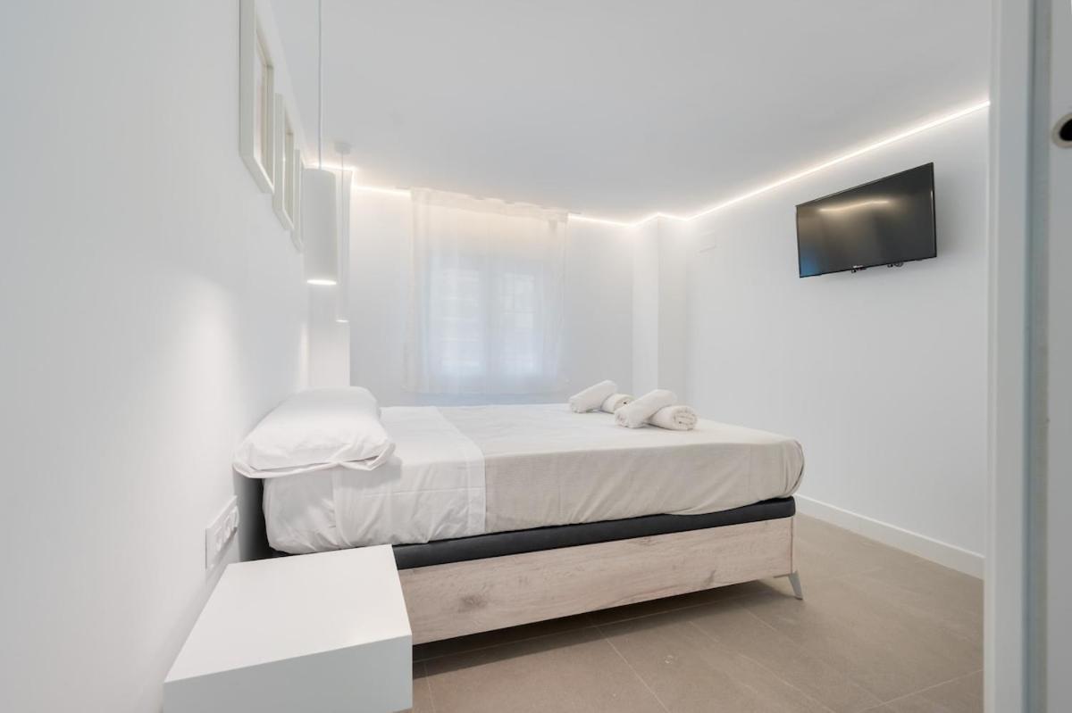 Buhaira Suites, Free Parking And Subway Seville