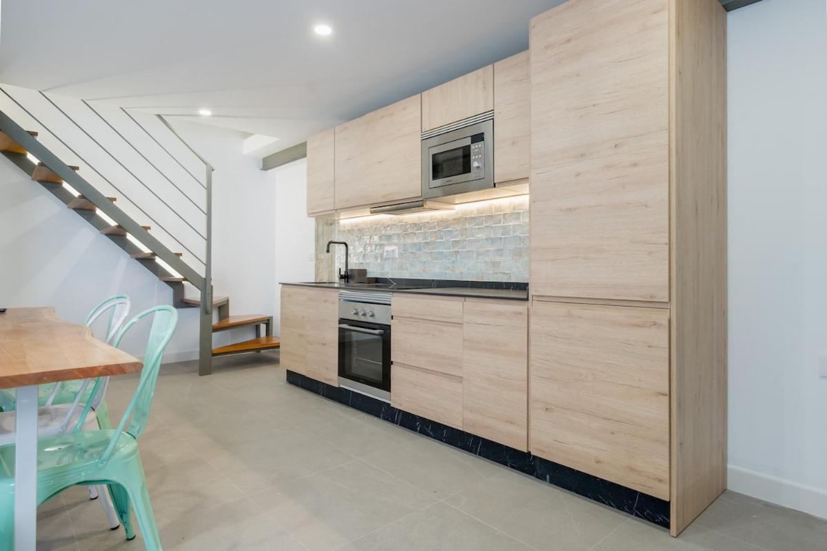 Apartamento Buhaira Suites, Free Parking And Subway Sevilla