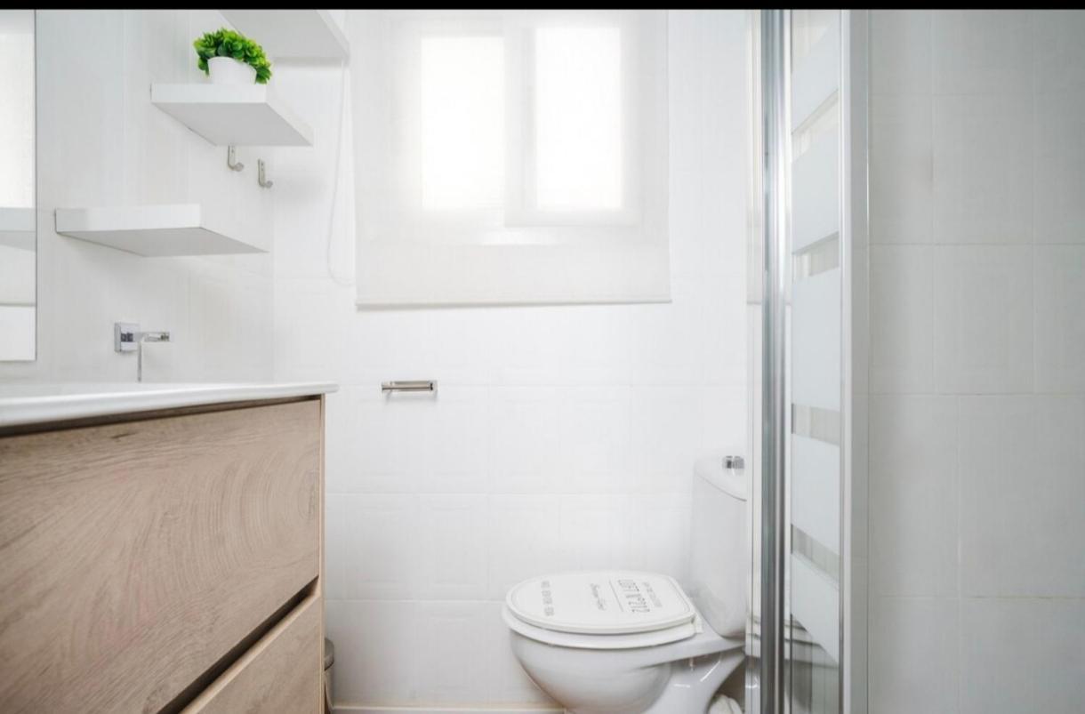 Apartment Con Balcon *