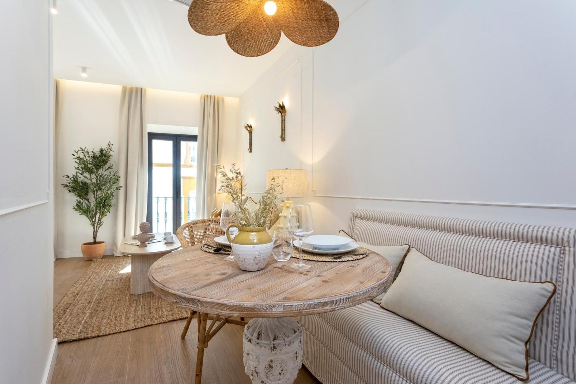 Genteel Gamazo Apartamento