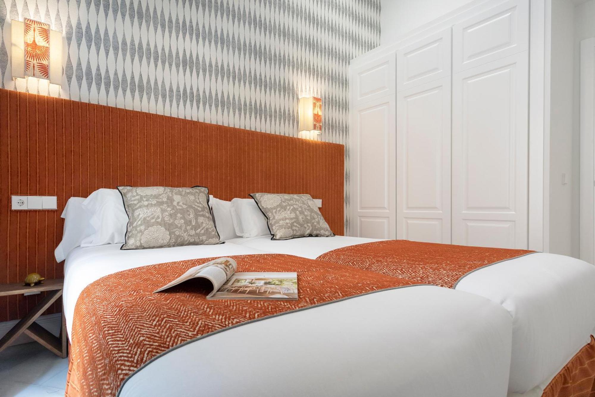 Genteel Alfalfa Apartment Seville