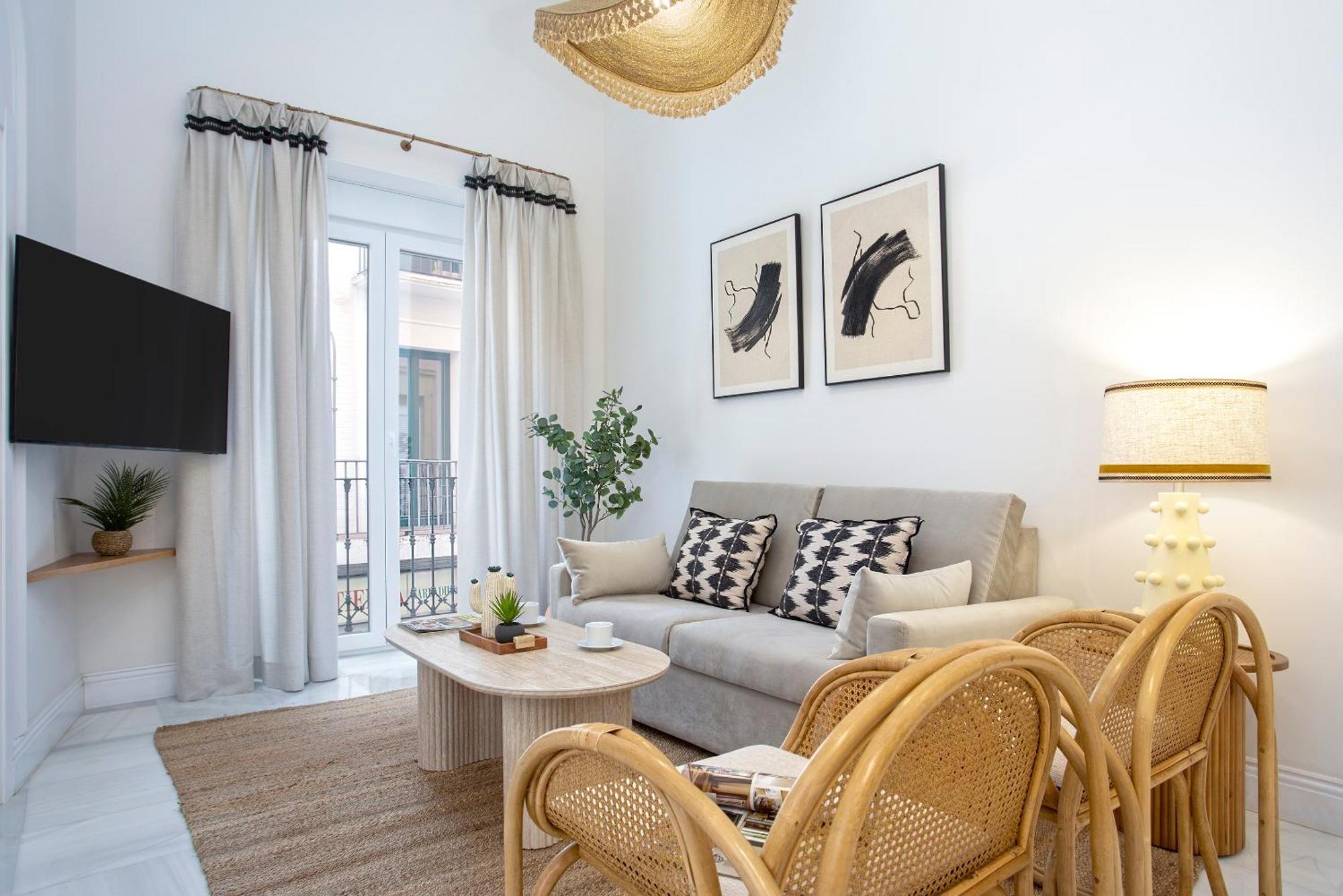 Genteel Alfalfa Seville