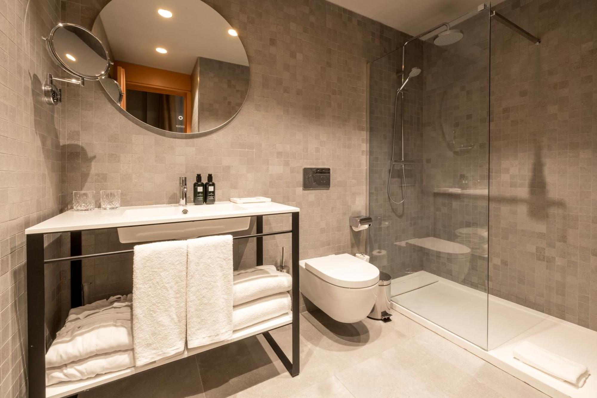 Mercer Residences Aparthotel Seville
