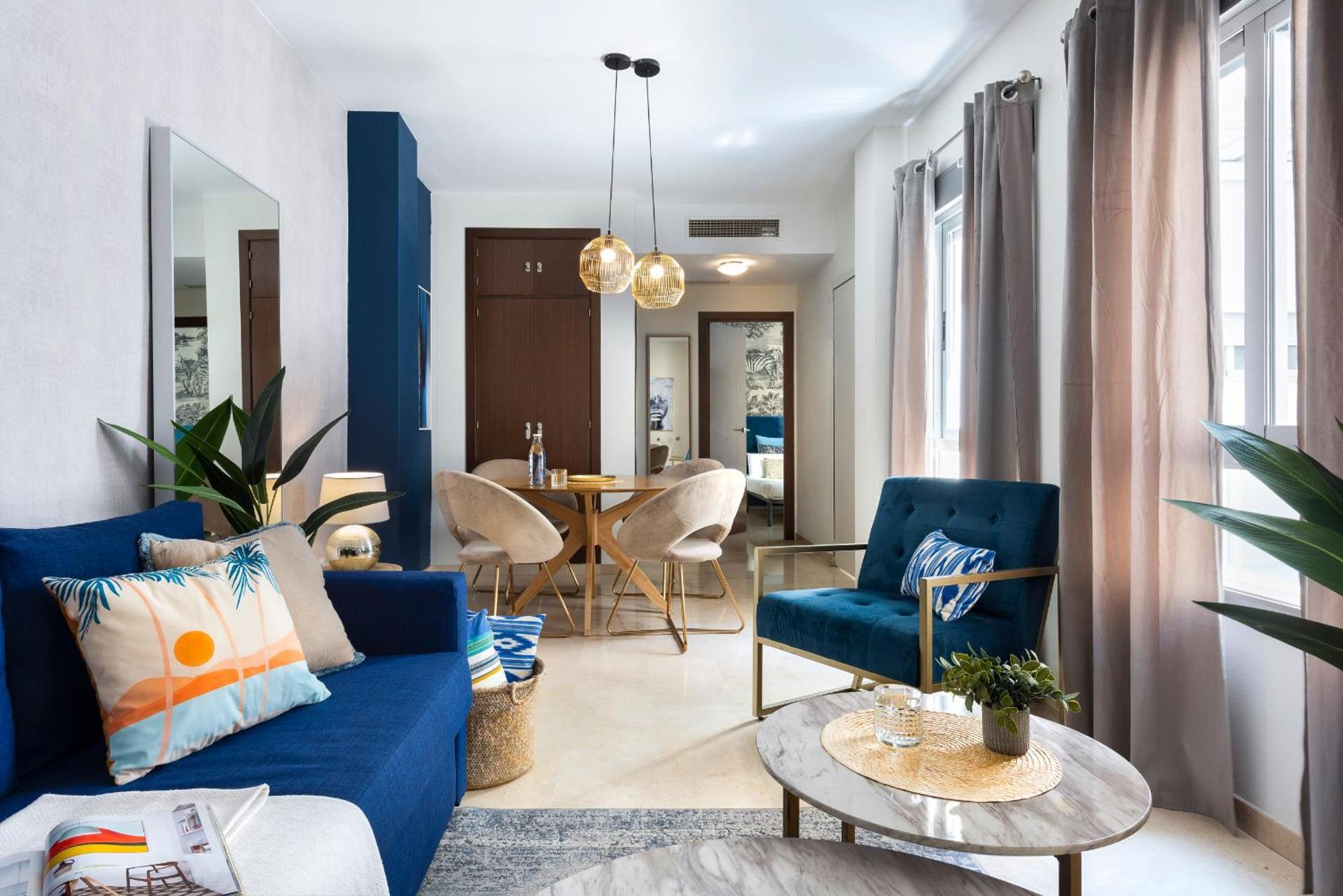 Unika Homes Nervion & Terrace Apartment