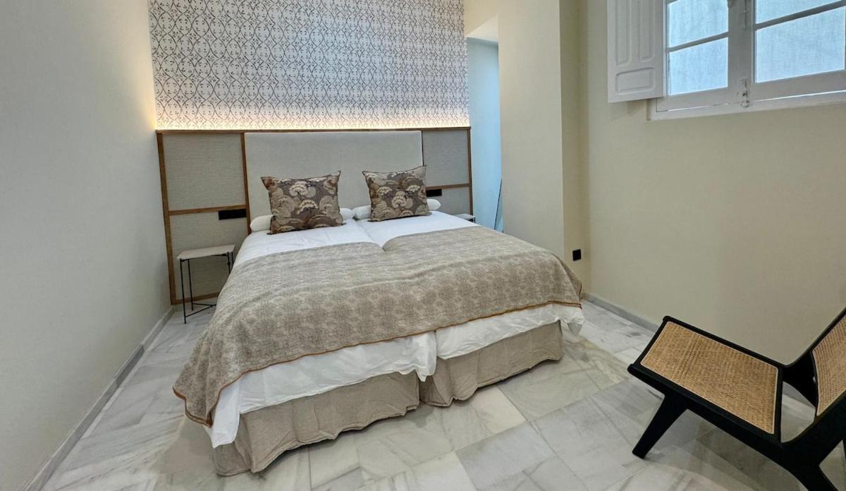 T19 Luxury 5br Private Terrace Holiday home Seville