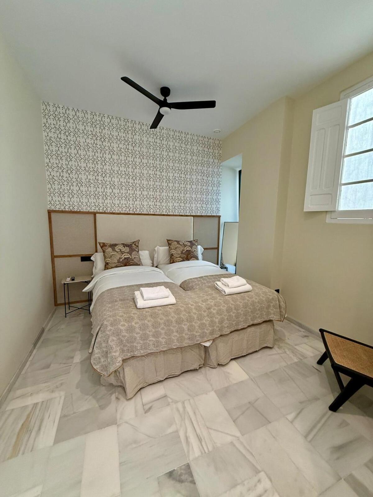 T19 Luxury 5br Private Terrace *