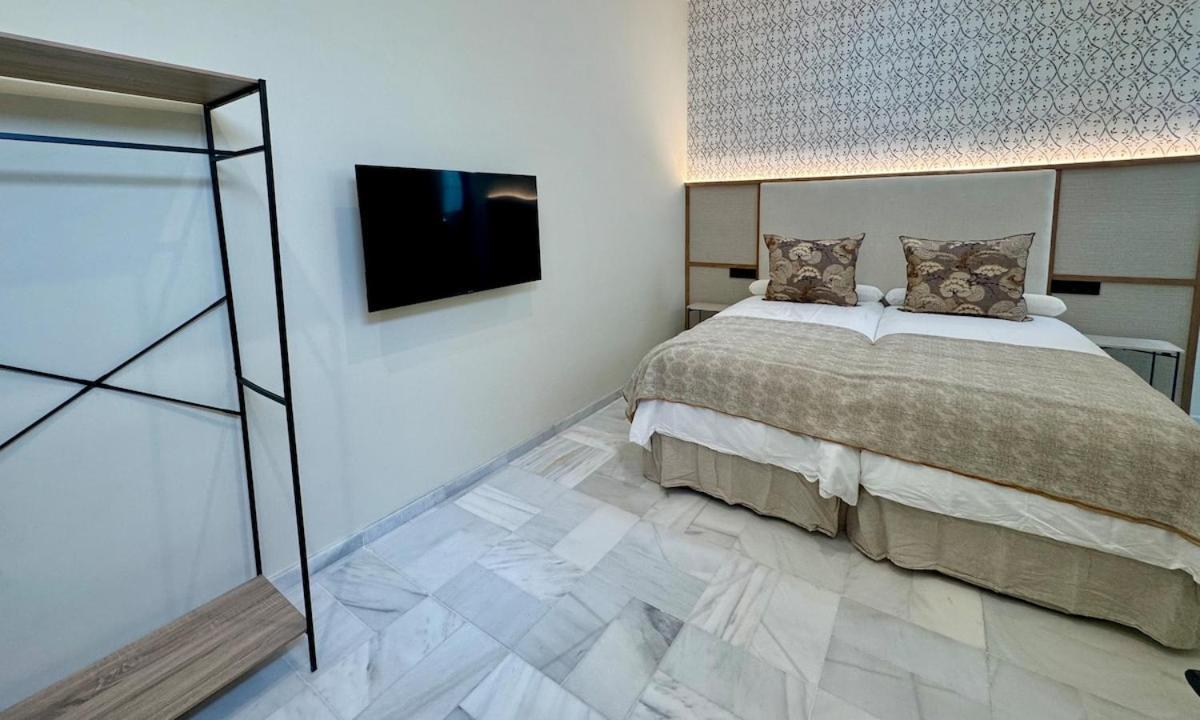 T19 Luxury 5br Private Terrace Seville