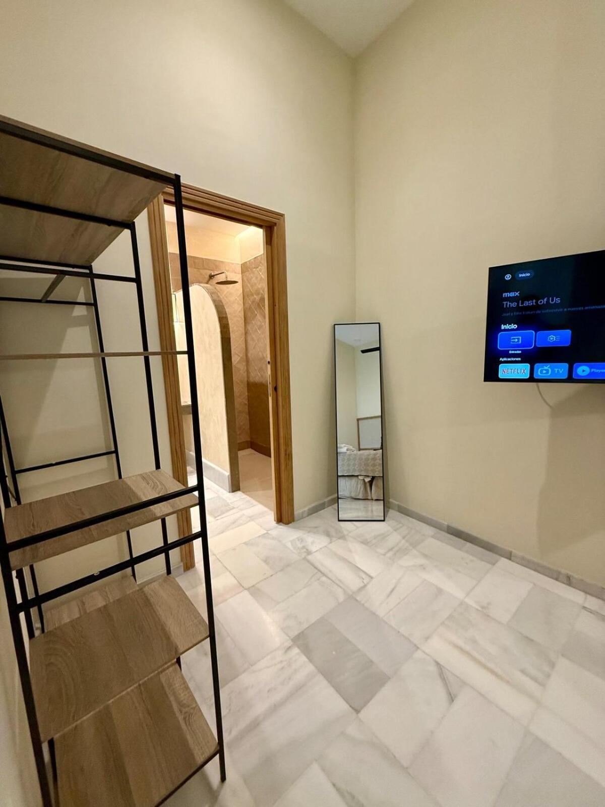 T19 Luxury 5br Private Terrace Holiday home *