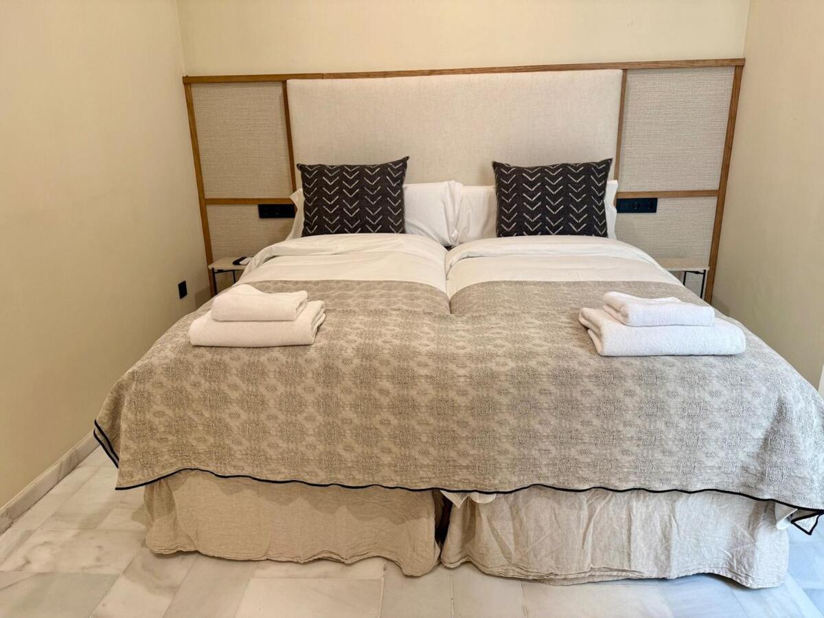 T19 Luxury 5br Private Terrace