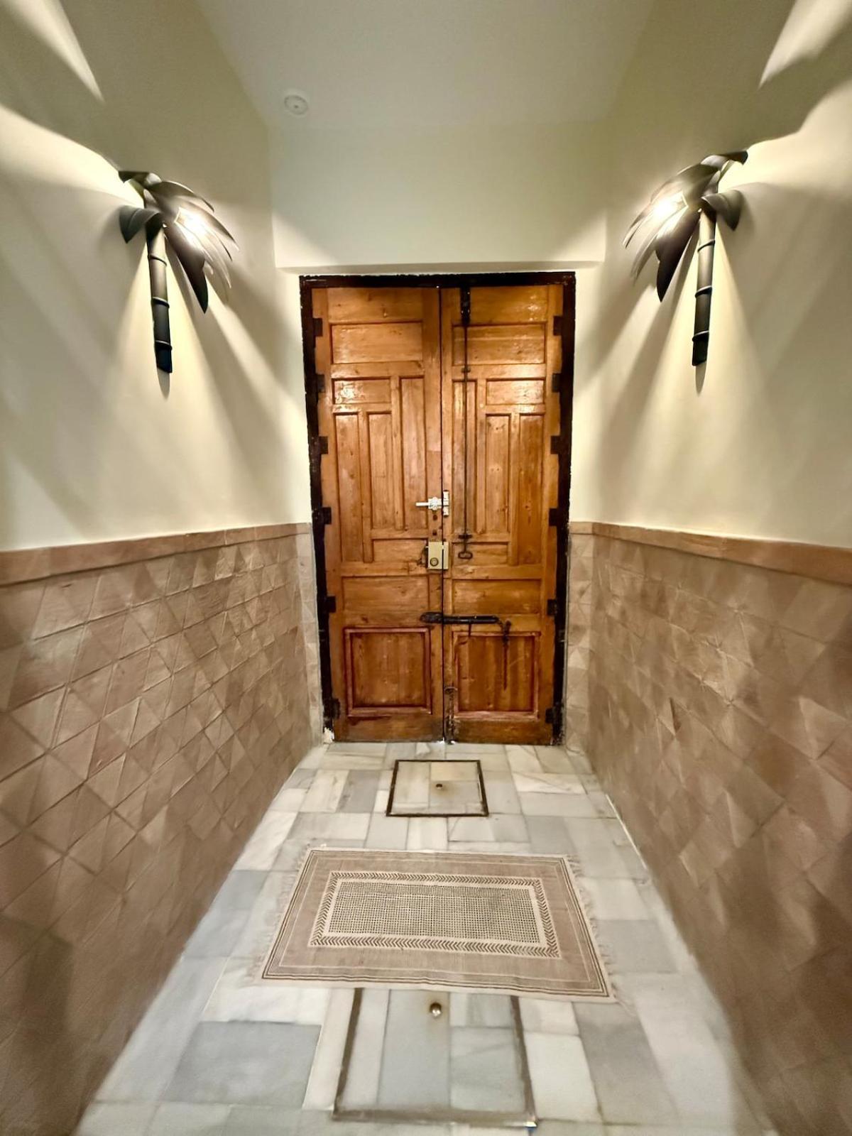 T19 Luxury 5br Private Terrace