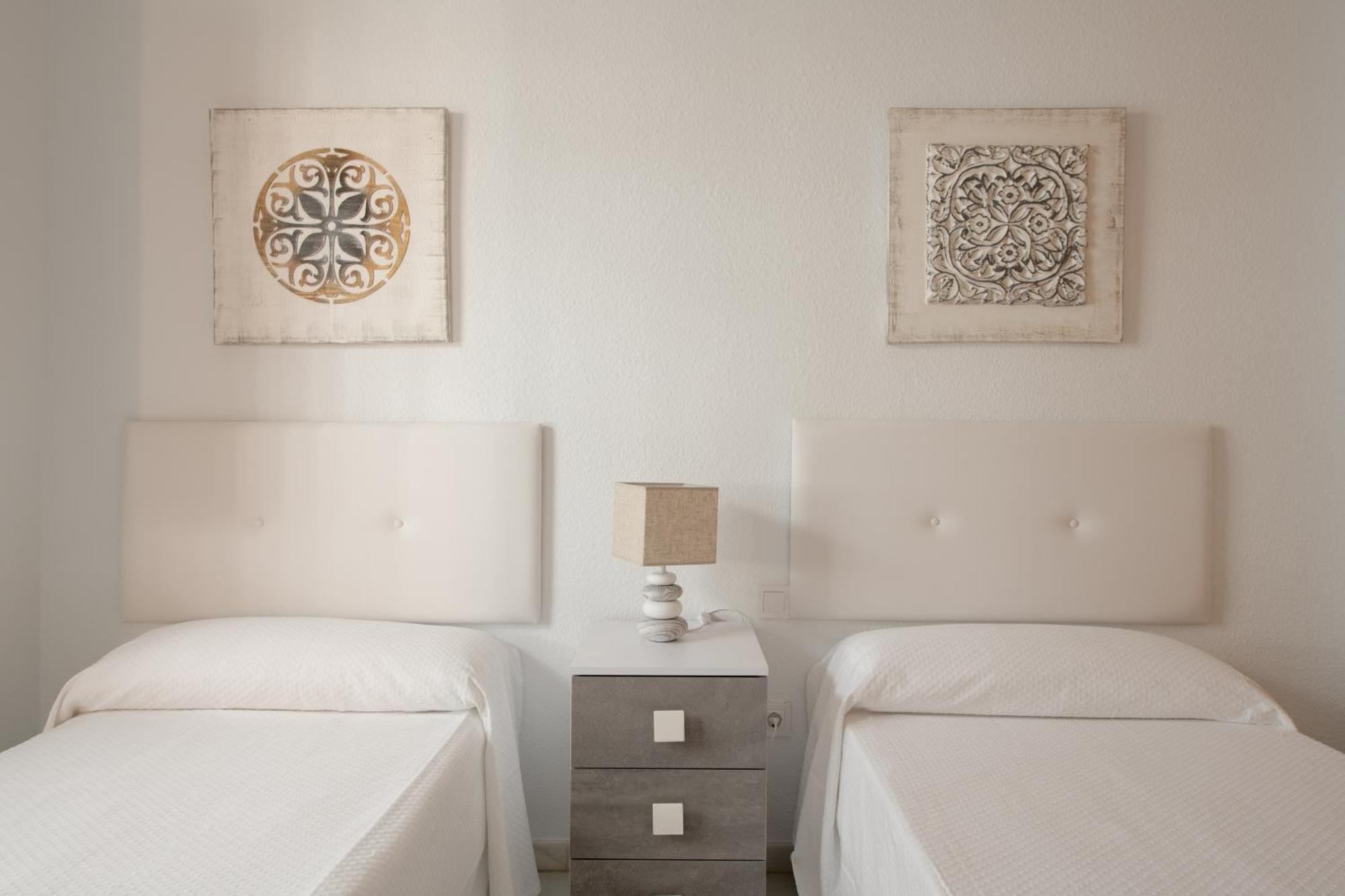 Monsalves Patio, Centrico Y Con Garaje Gratis Apartment *