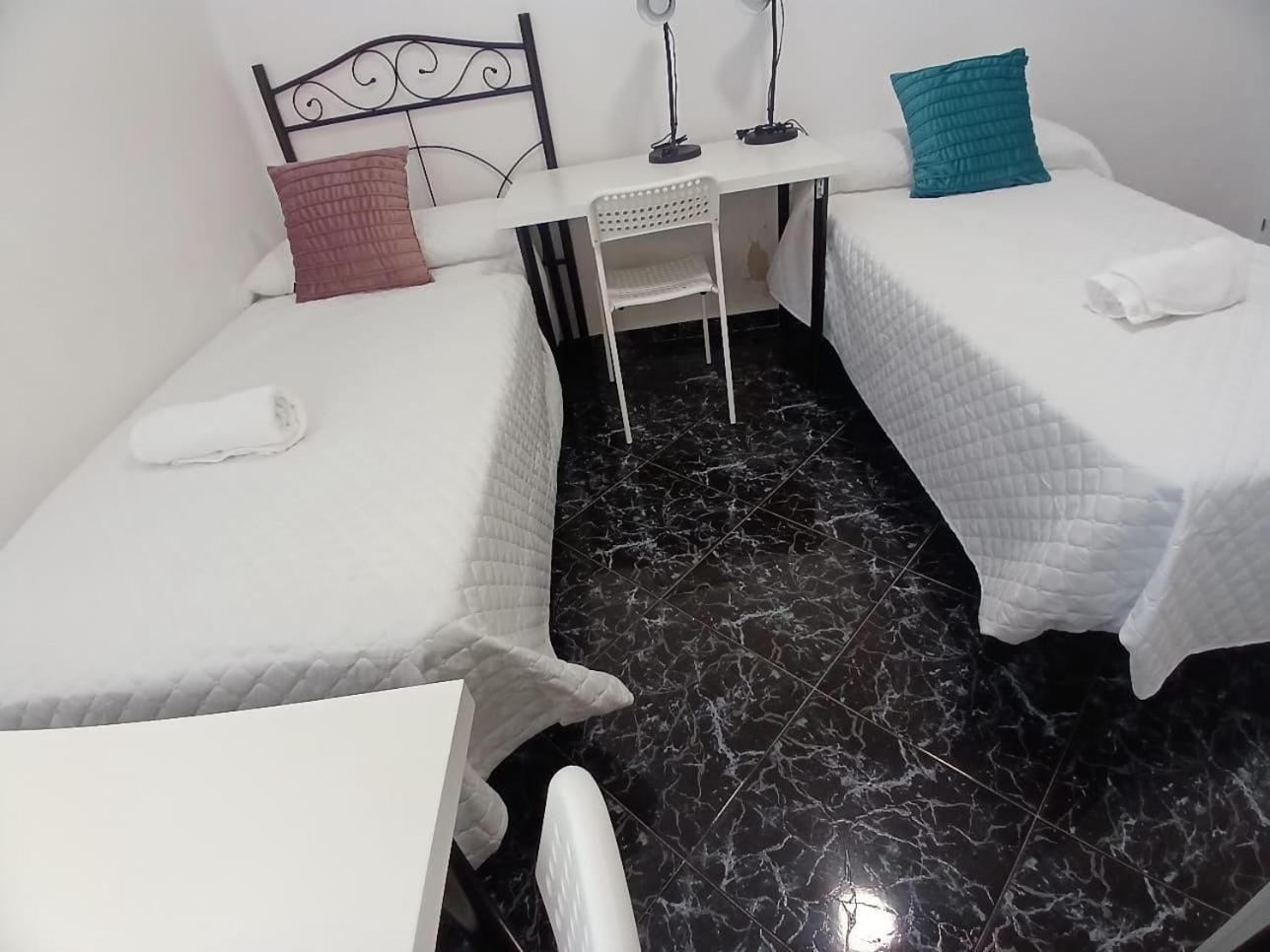 Budget And Lovely Macarena Apartamento *