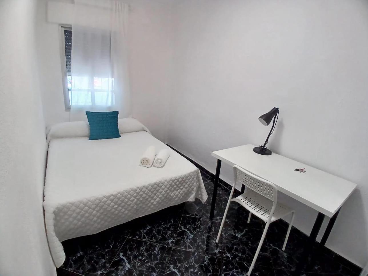 Apartamento Budget And Lovely Macarena Sevilla