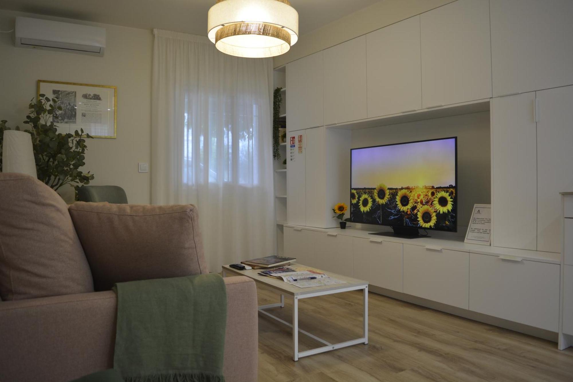 Casa Macarena Sunflower Apartment