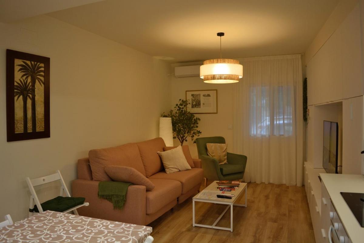 Casa Macarena Sunflower *