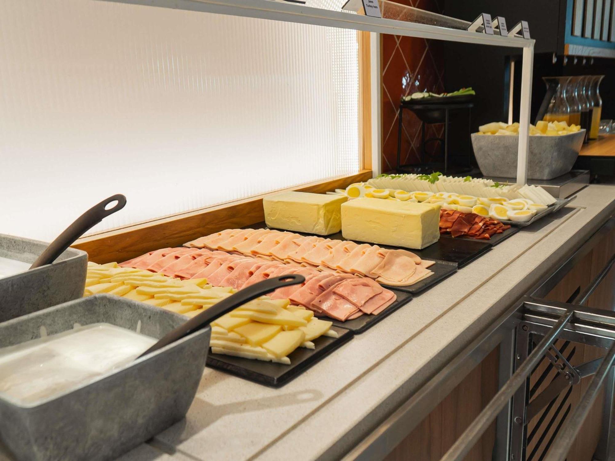 Hotel Ibis Styles Santa Justa Seville