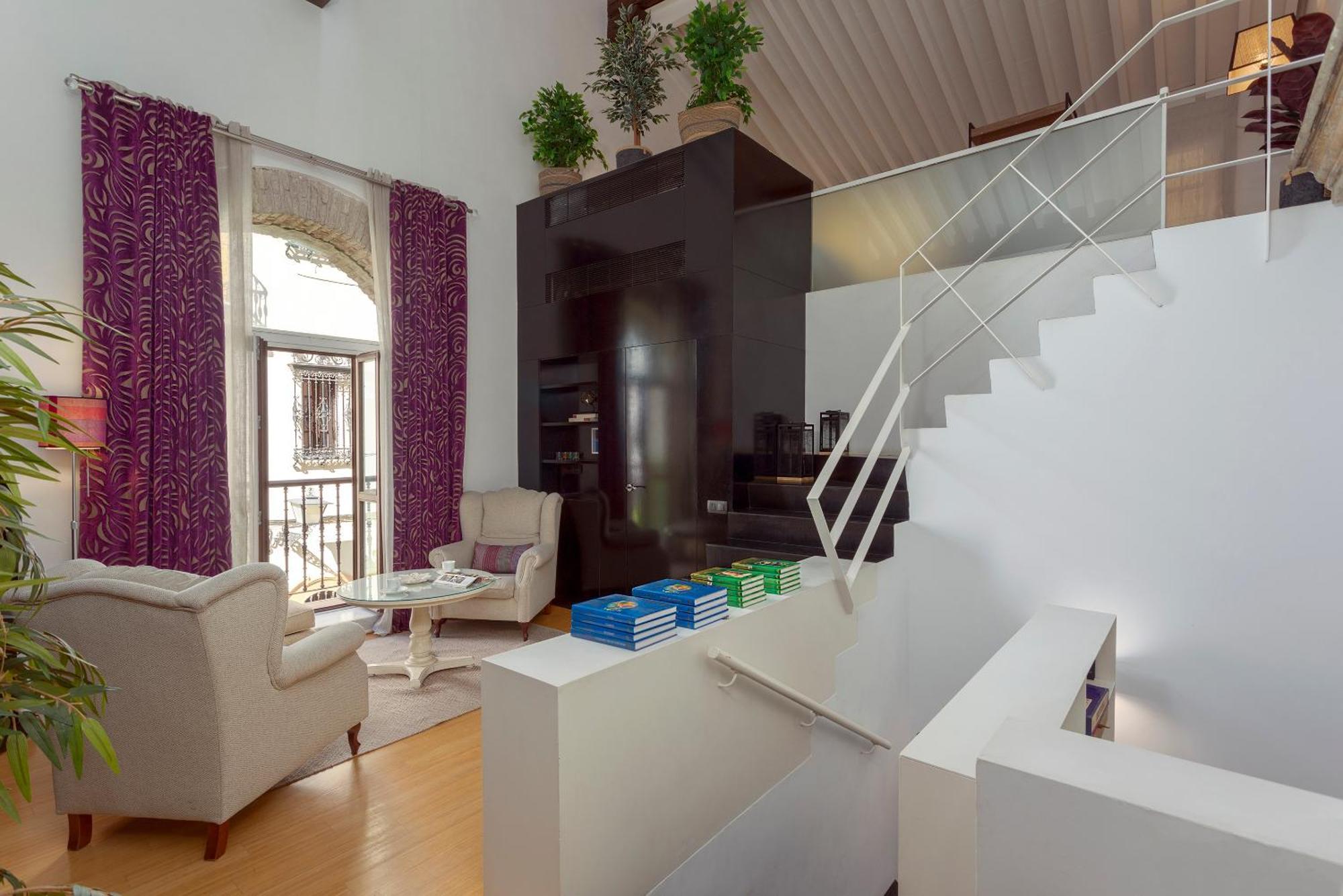 Genteel Casa Antonia Diaz