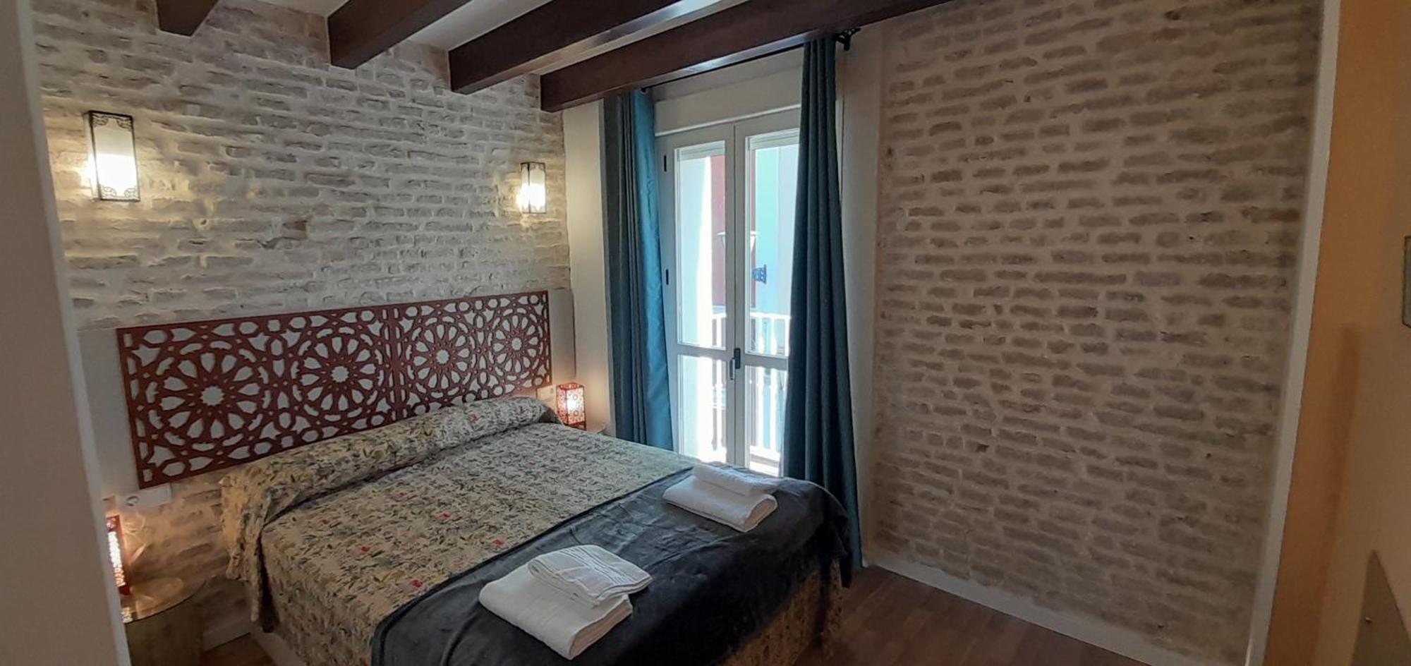 Apartmento 2 - Centro - Puerta Osario Apartment *
