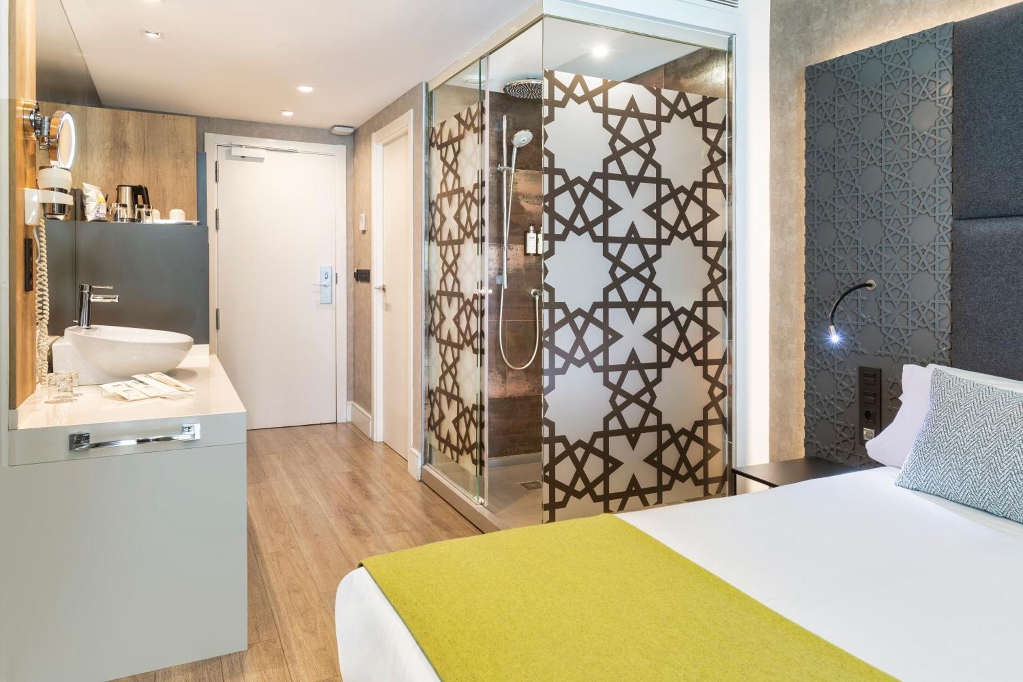 Catalonia Giralda Hotel Seville