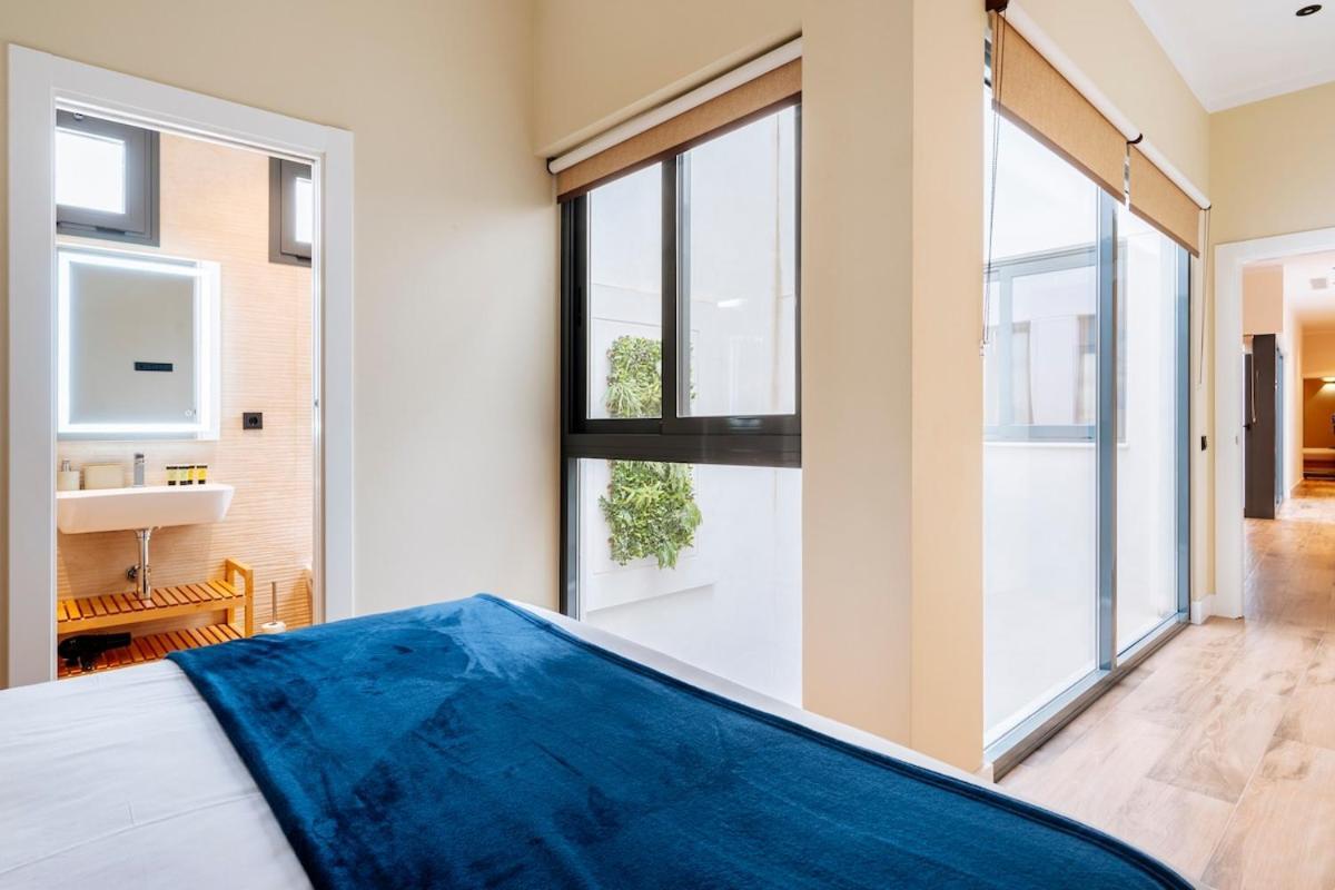 Apartment Deluxe Twobedroom Downtown Seville