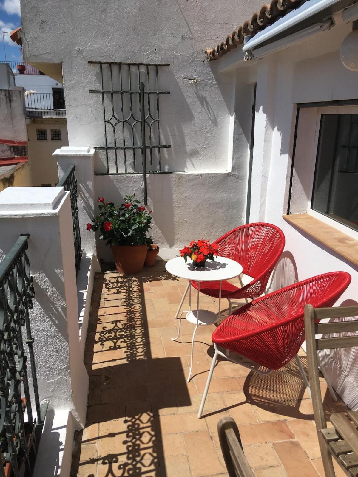 Holiday home Geranium House *