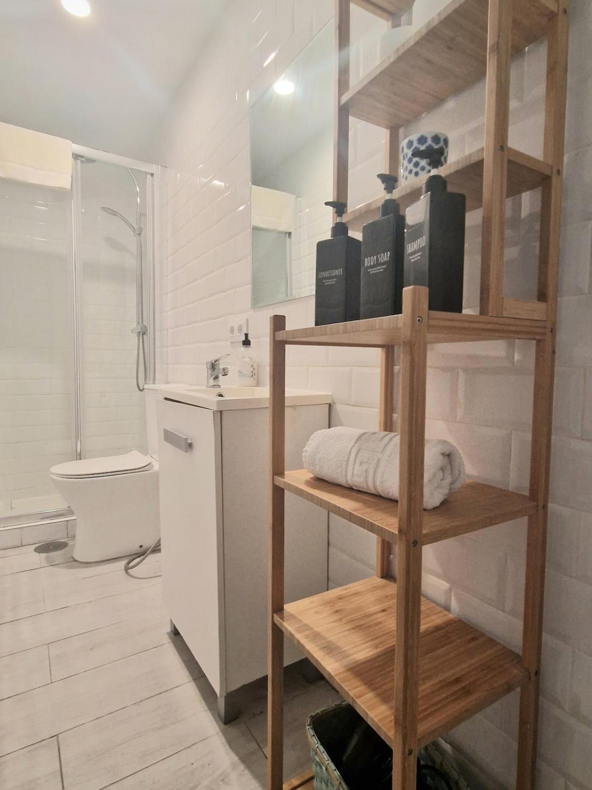 2-bedroom In Downtown Dionisio Apartment