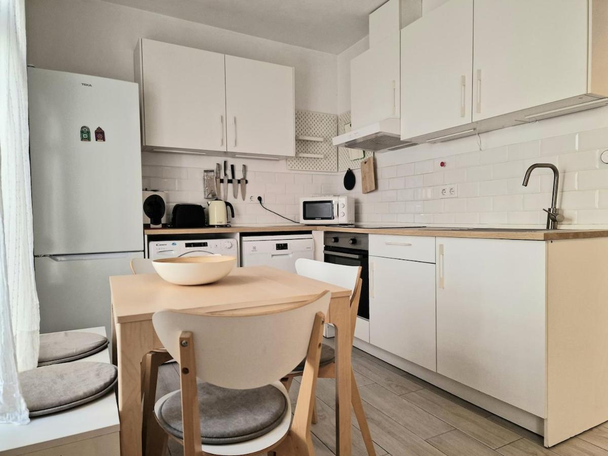 2-bedroom In Downtown Dionisio * Seville