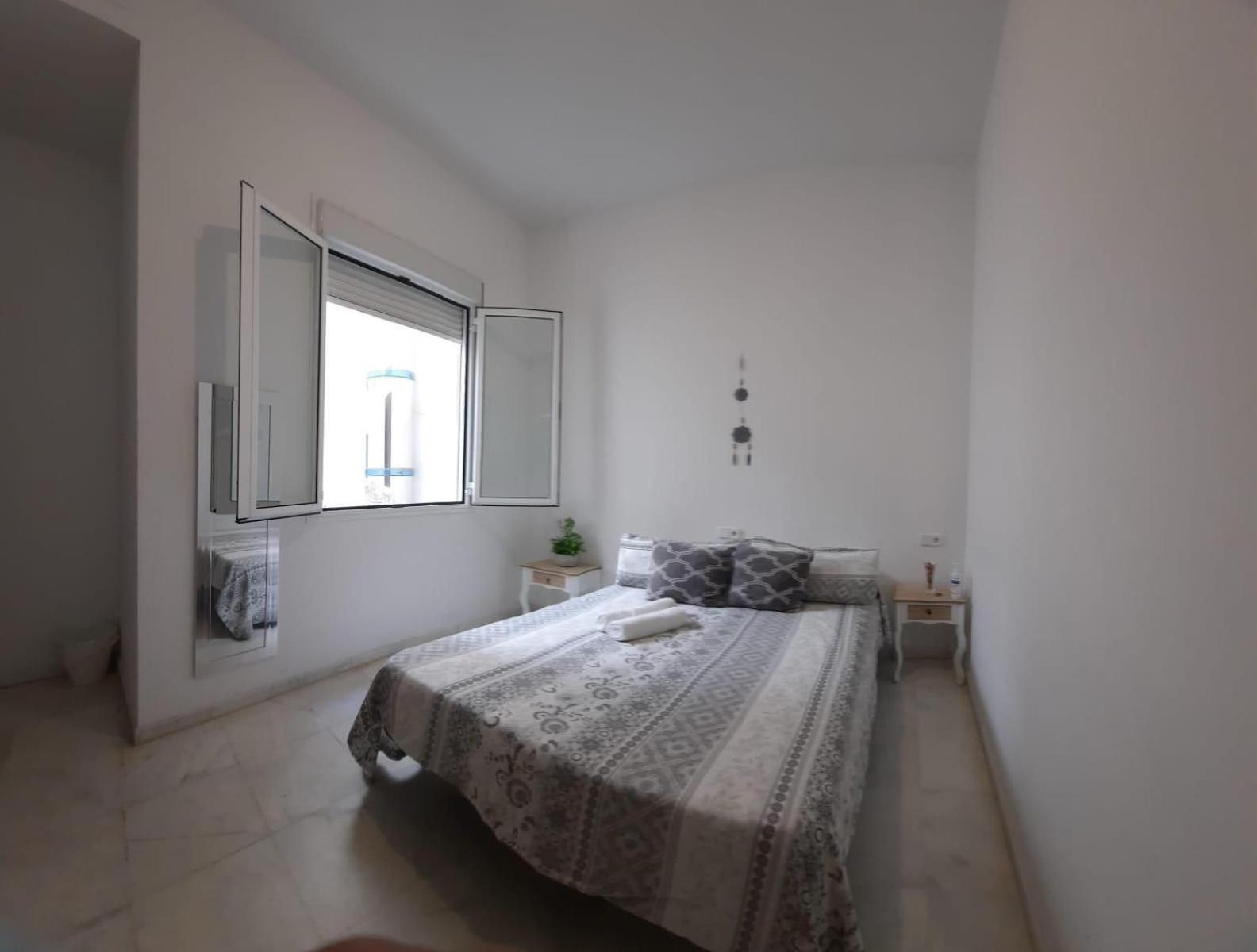 Budget And Lovely Setas Apartment Seville