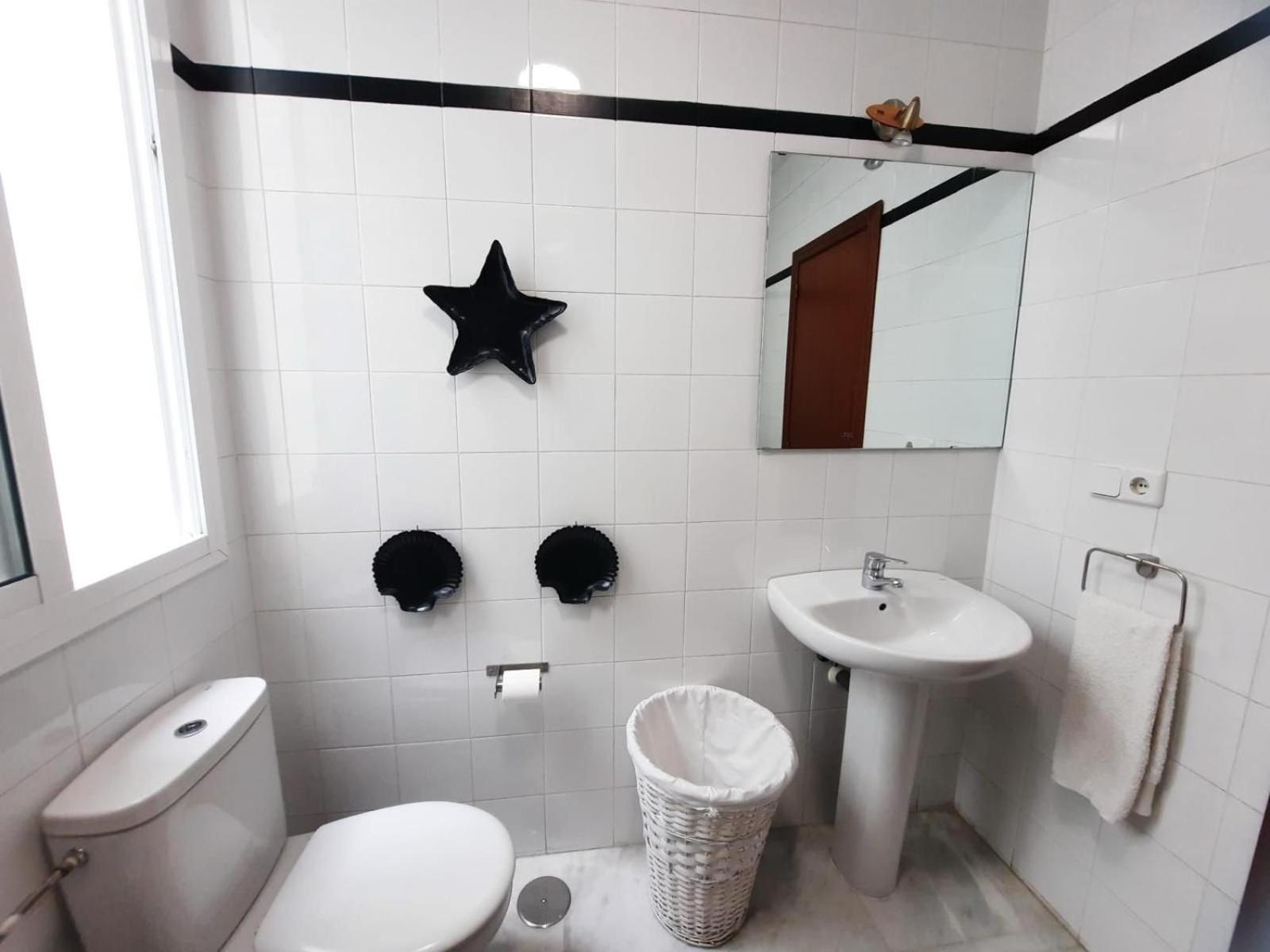 Apartment Budget And Lovely Setas