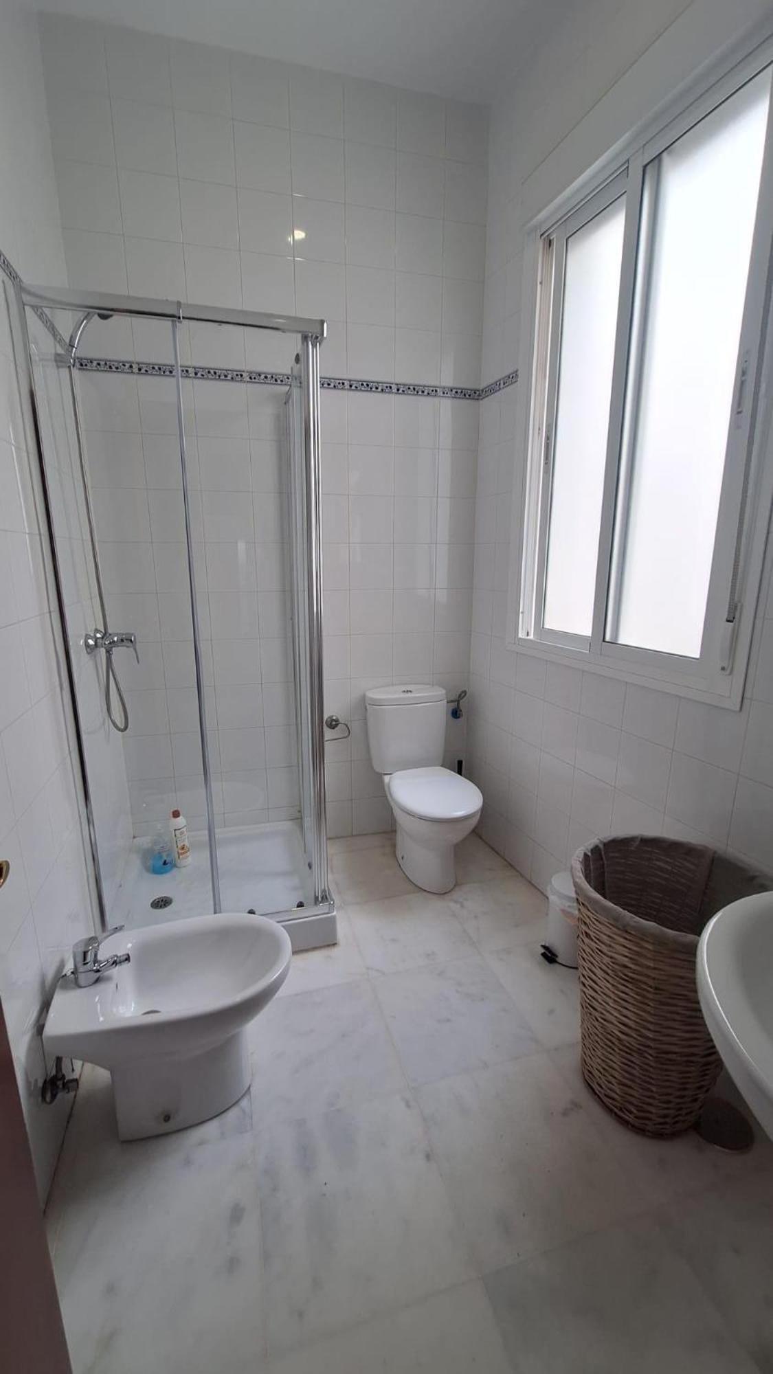Apartment Budget And Lovely Setas