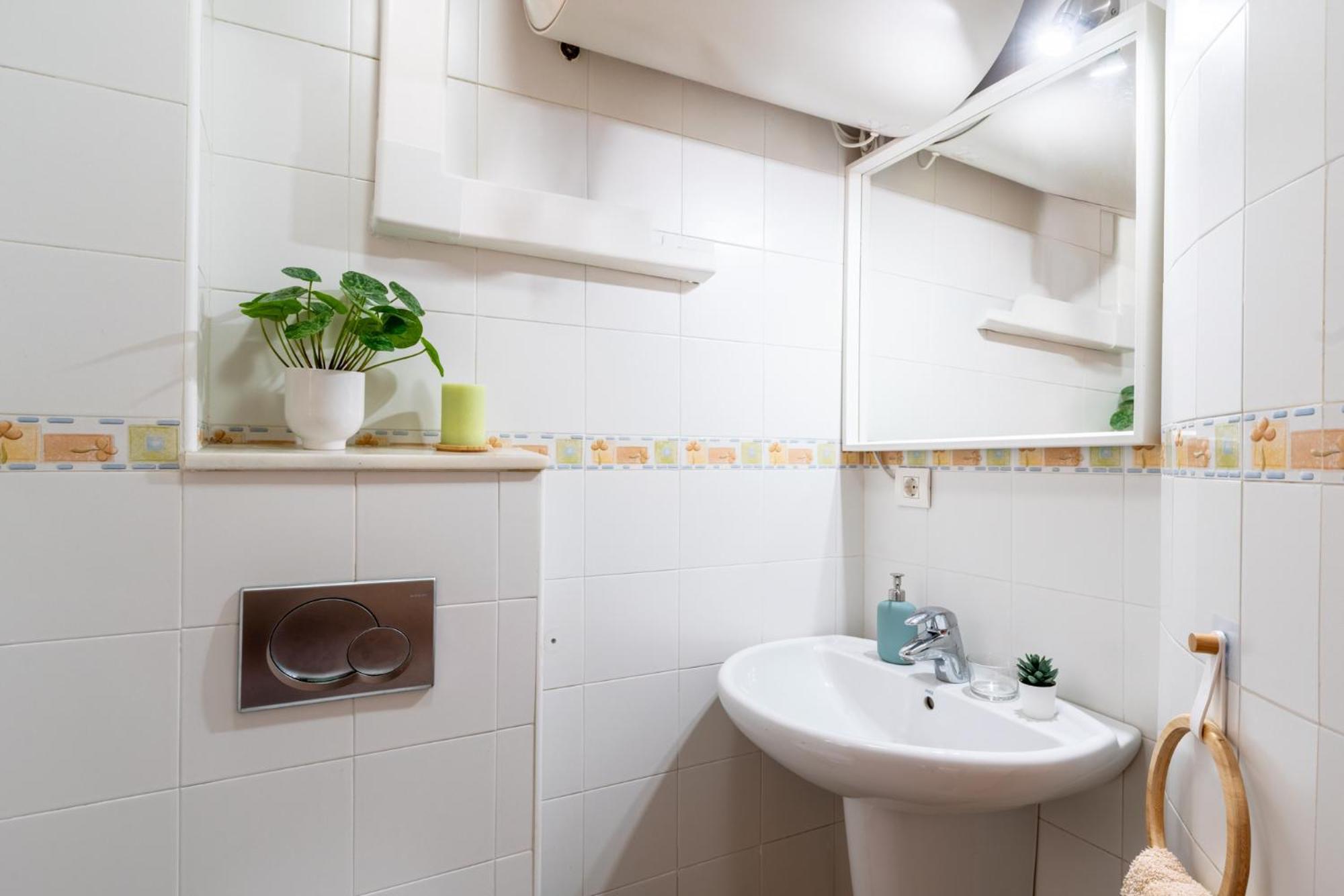 Edomus San Jacinto Apartment *