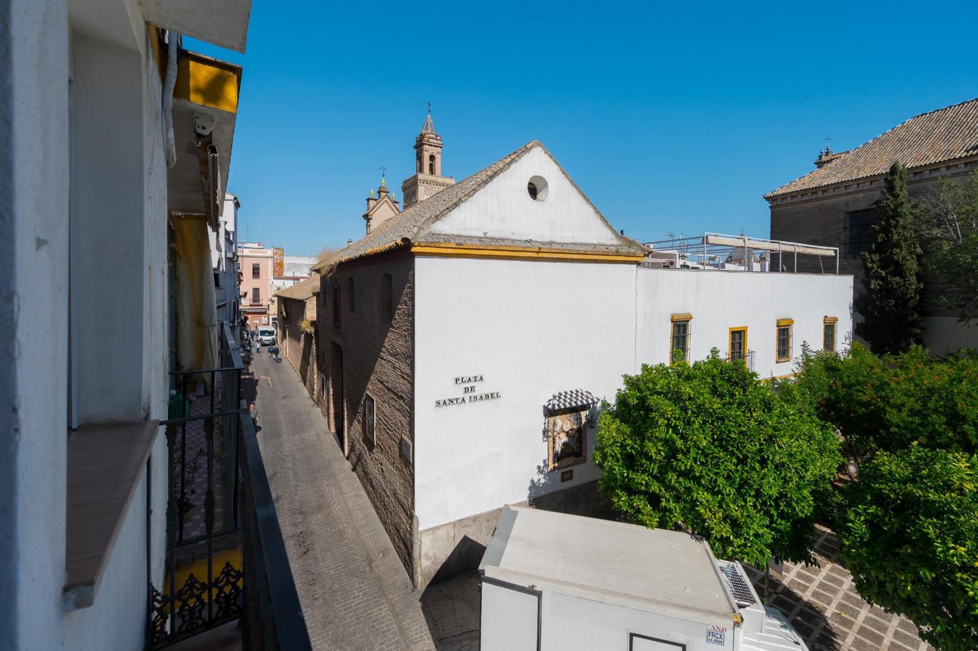 With Views -santa Isabel Square- 2bd1bth Seville