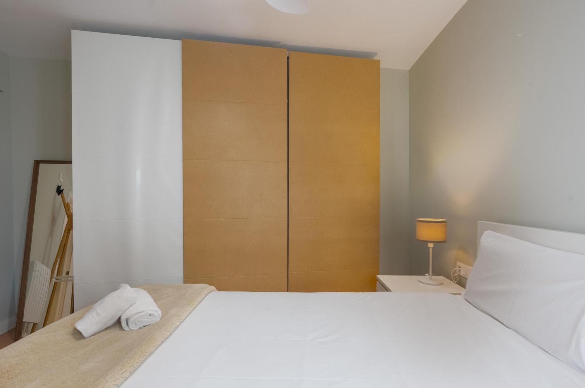 With Views -santa Isabel Square- 2bd1bth Apartment *