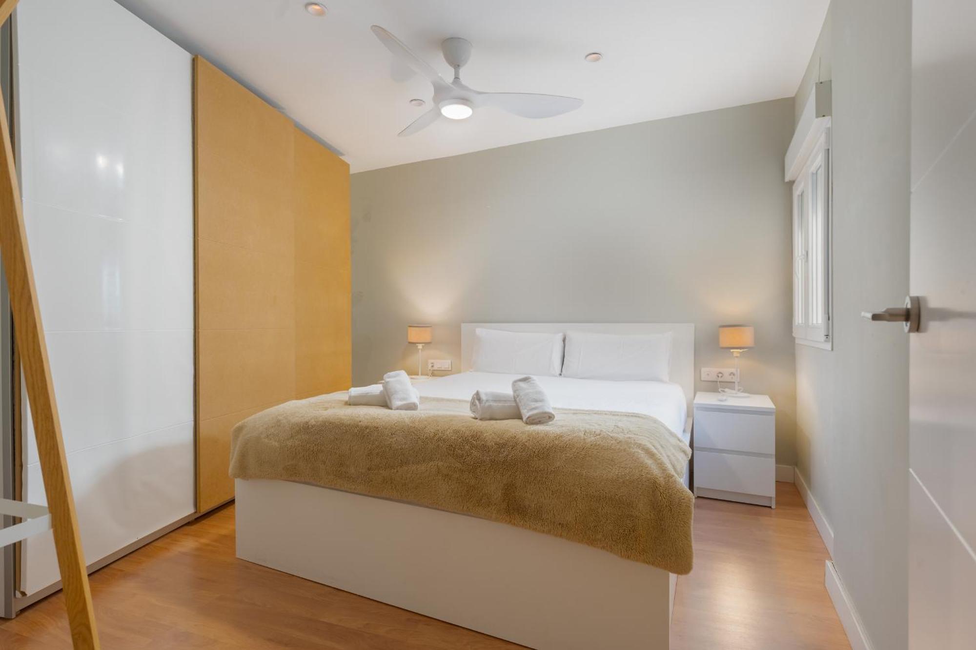 With Views -santa Isabel Square- 2bd1bth * Seville