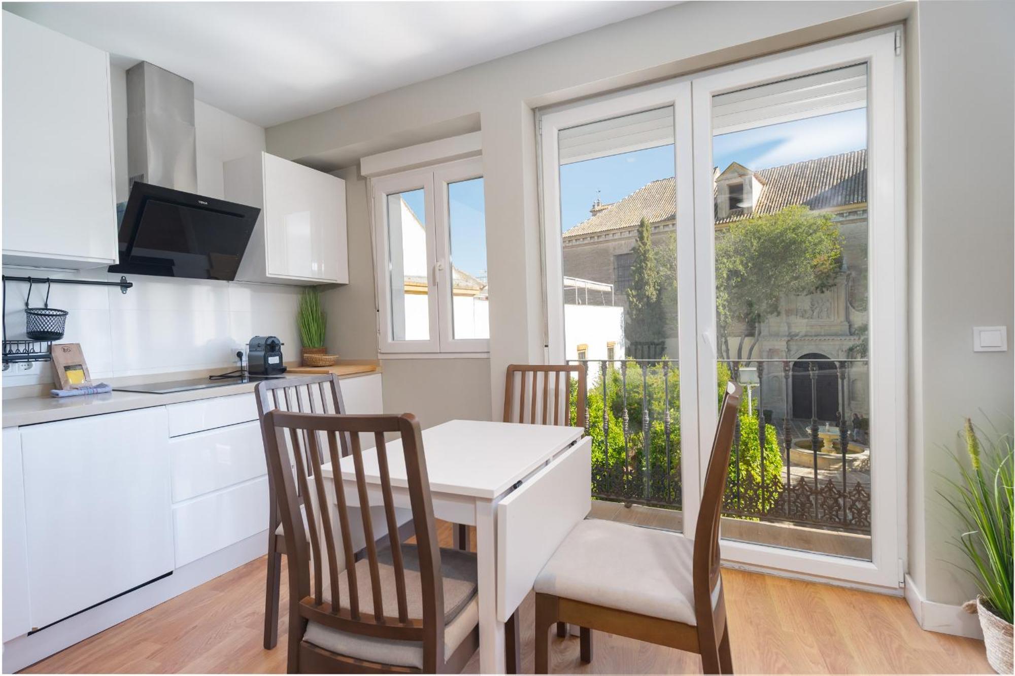 With Views -santa Isabel Square- 2bd1bth * Seville