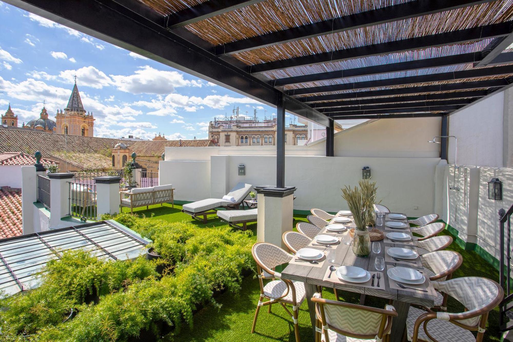 Genteel Casa Augusto Plasencia