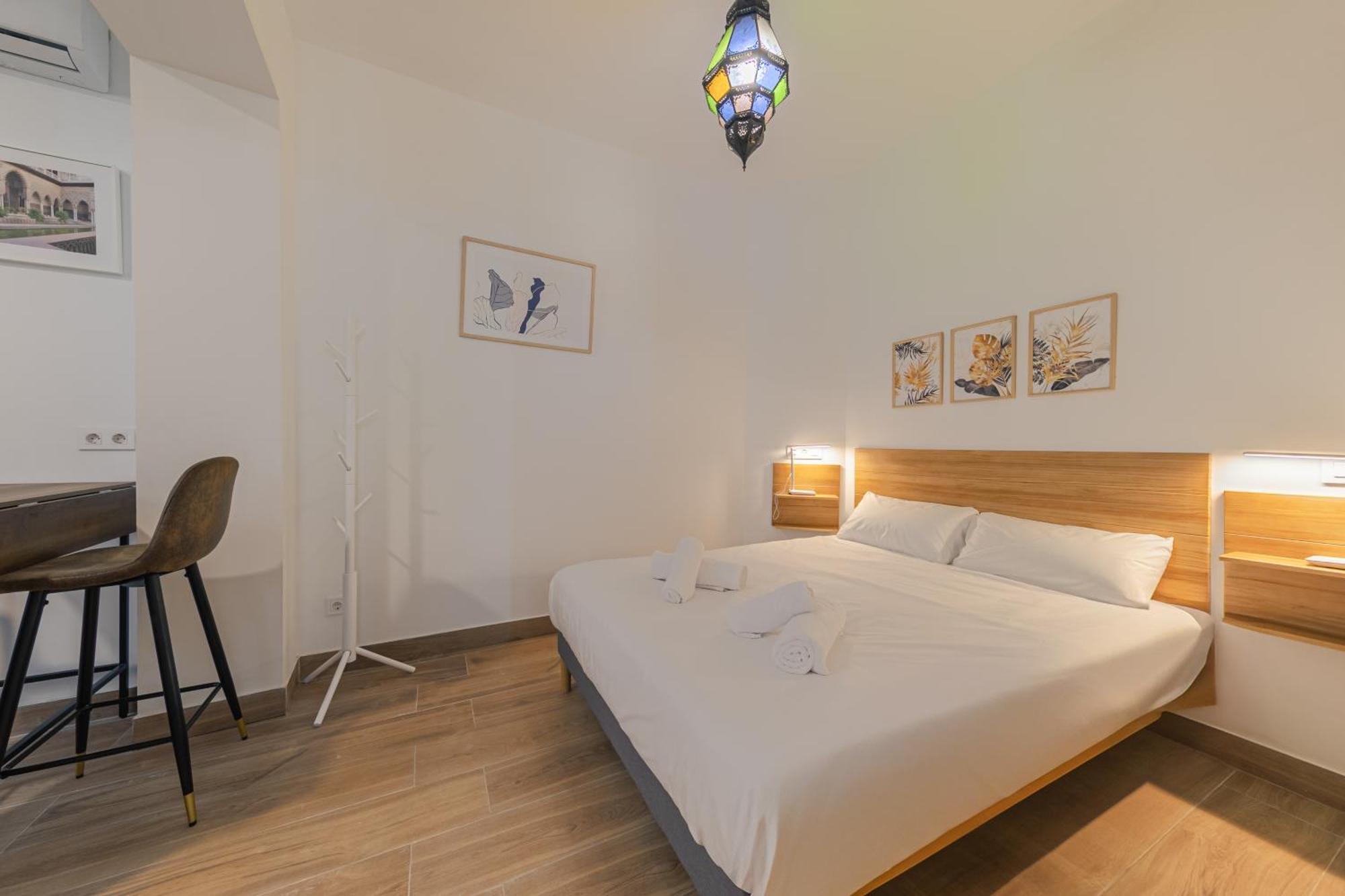 Homestay Feria Corner *