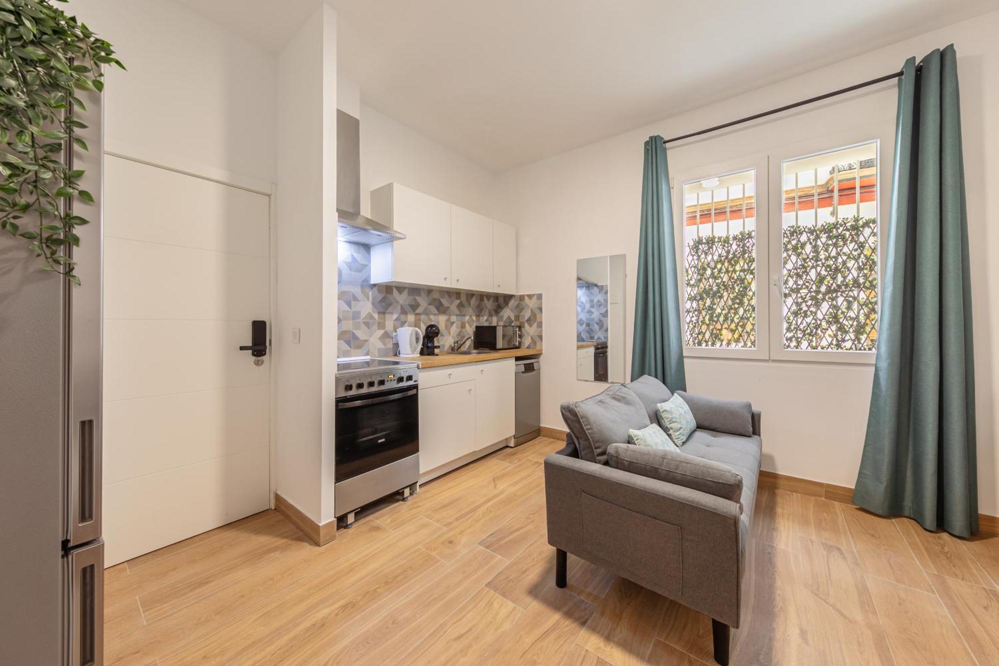Feria Corner Homestay Seville