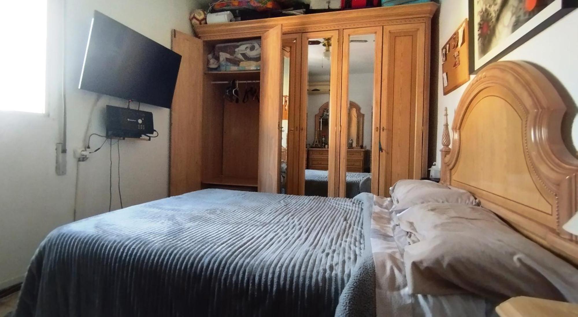 Privadas Con Cama Doble En Homestay Seville