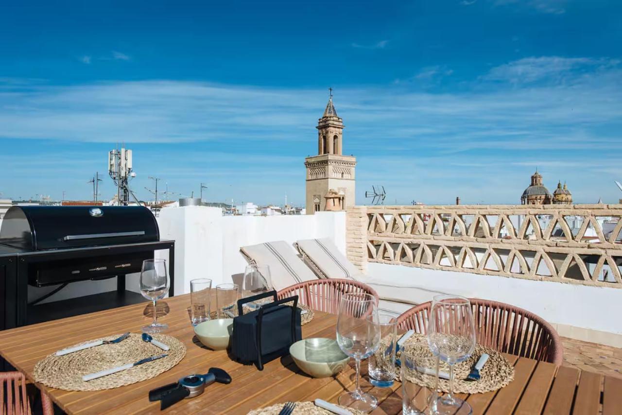 Downtown Penthouse With Views Mora Apartment