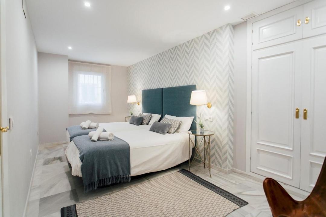 Minty - 3bd Cathedral Apartment Seville