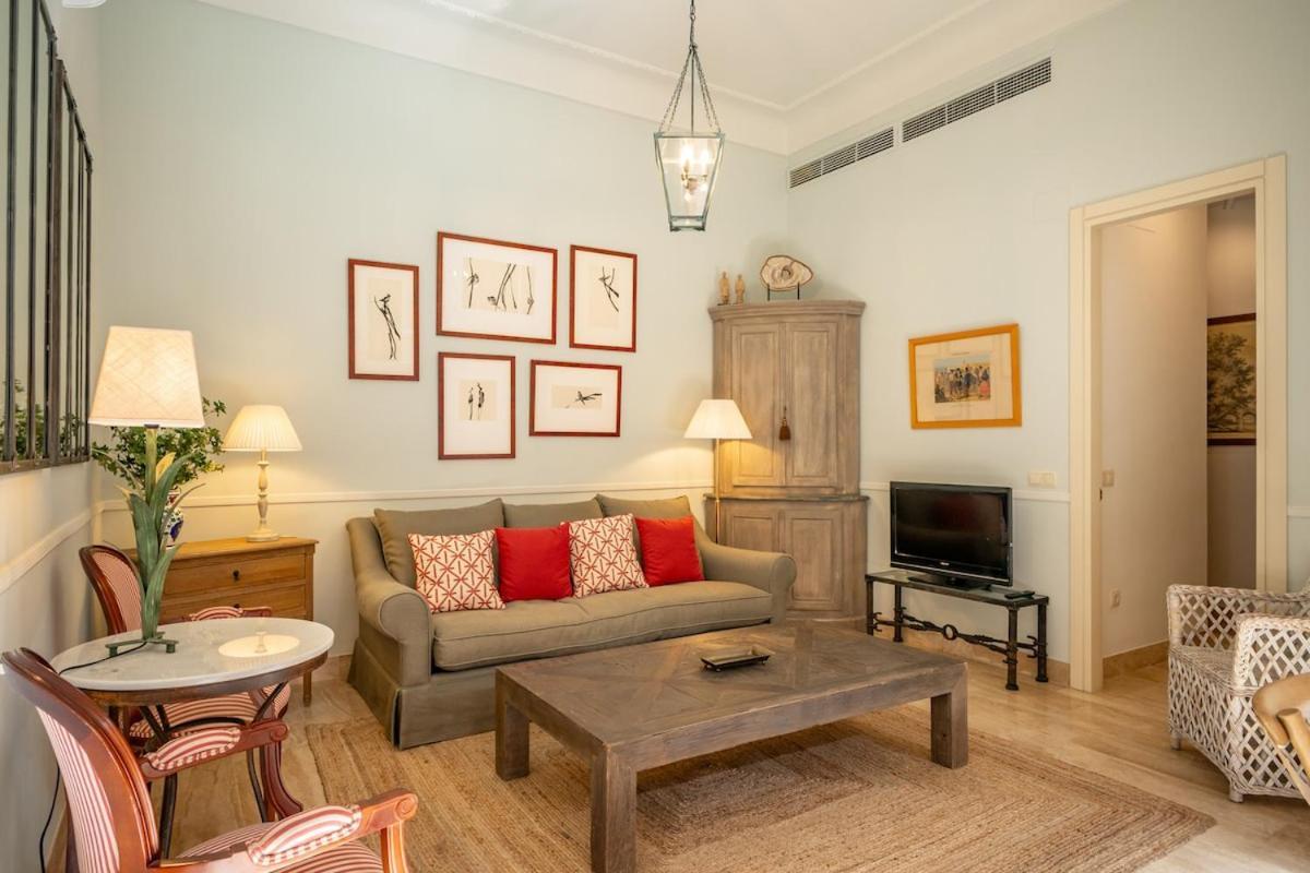 Apartment Pajaritos Luxury By Valcambre Seville