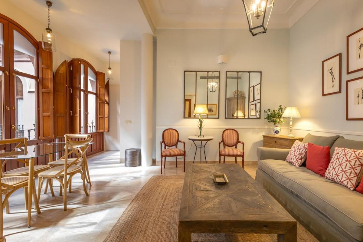 Pajaritos Luxury By Valcambre Apartment