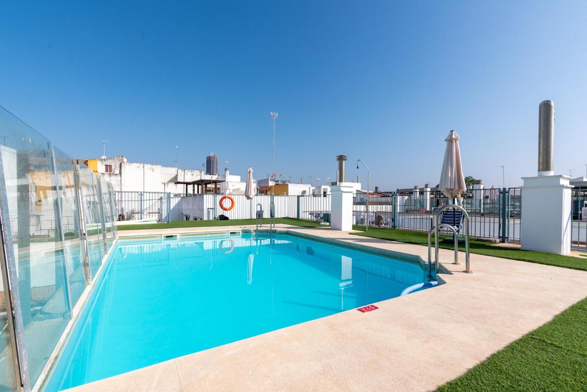 Edomus San Jacinto Apartment
