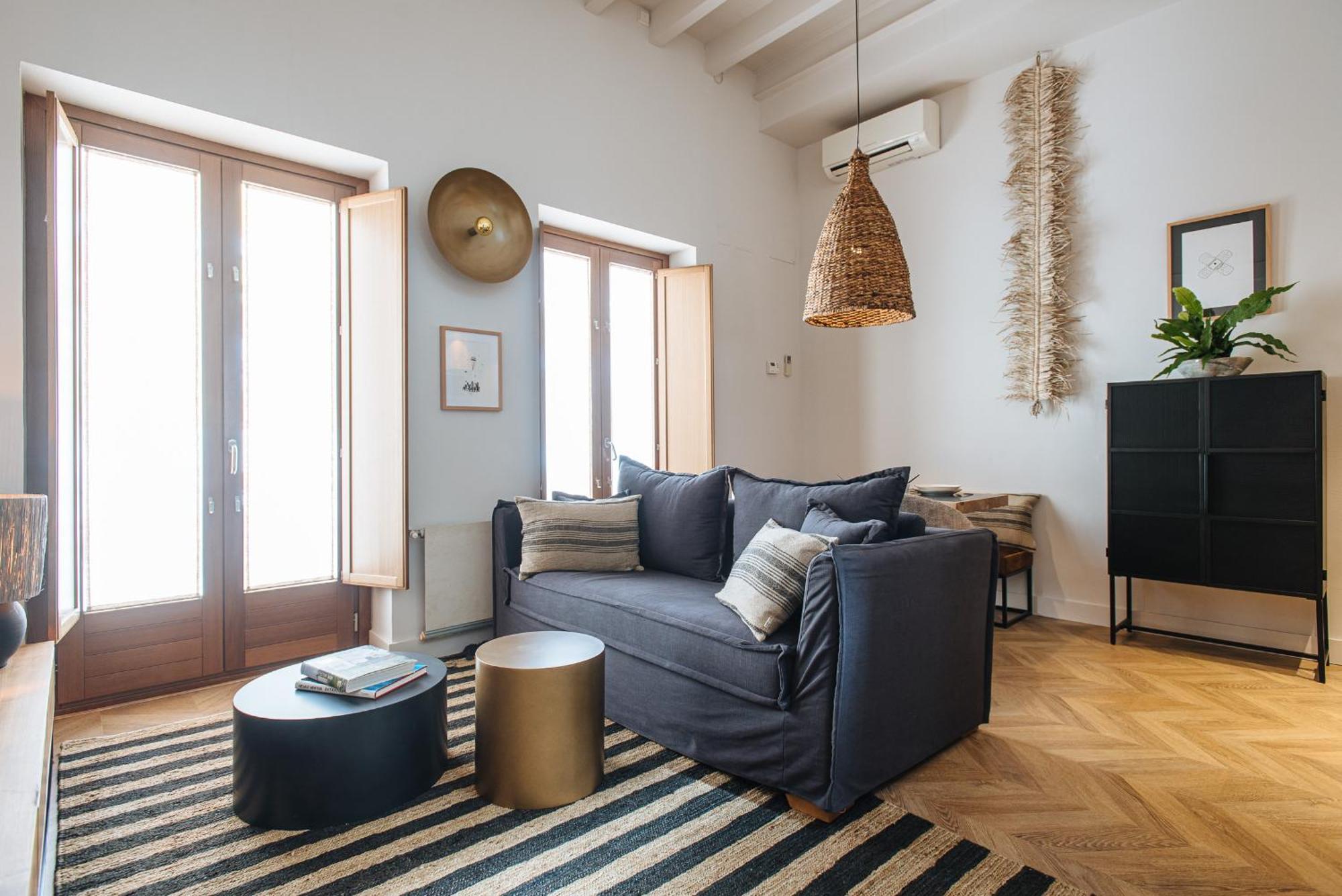 Apartment R26 *