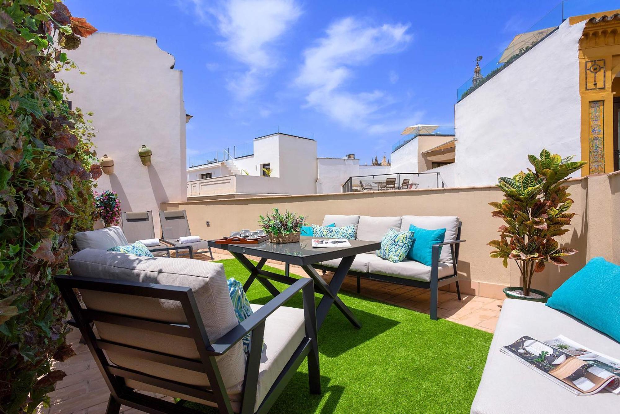 Apartment Genteel Rodrigo Caro *