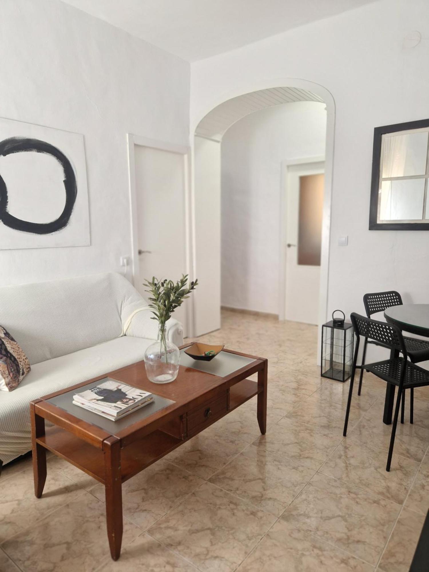 Naranjas De Reina Mercedes Apartment